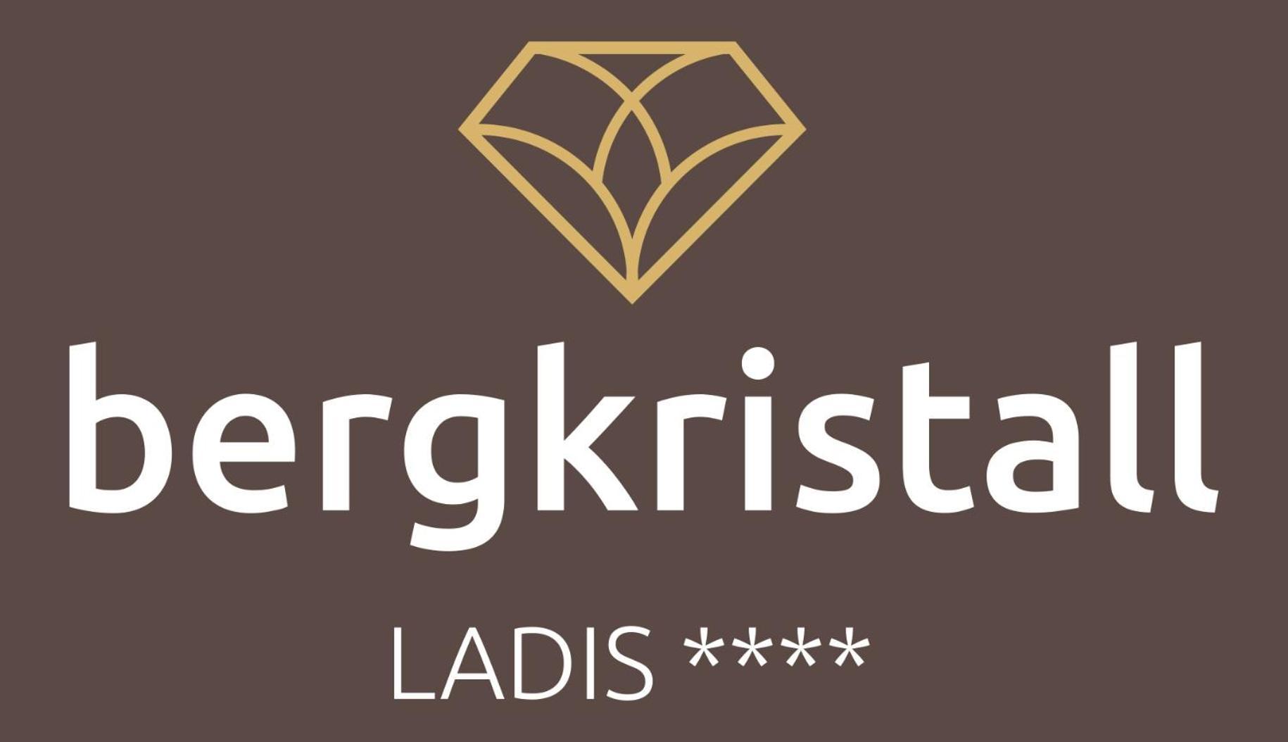 Bergkristall Ладис Экстерьер фото